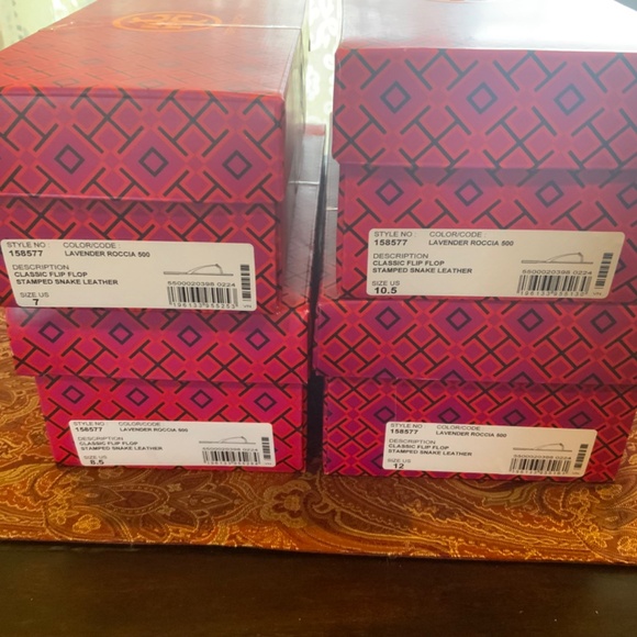 Tory Burch classic flip flop in lavender Roccia, BNIB,MSRP$198 Must have - Picture 2 of 5